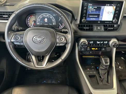 Used 2019 Toyota RAV4 Limited w/ Advanced Technology Package FWD image 16