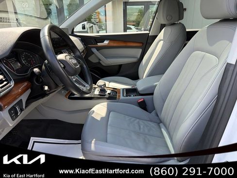 Used 2022 Audi Q5 2.0T Premium AWD/4WD image 29