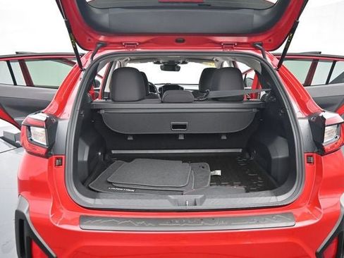 Used 2025 Subaru Crosstrek 2.5i Premium AWD/4WD image 15