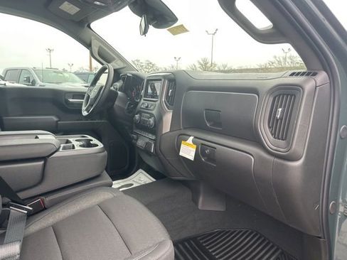 New 2026 Chevrolet Silverado 1500 Custom Trail Boss w/ LPO, Dark Essentials Package image 33