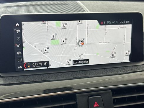 Used 2018 BMW 330e w/ Premium Package RWD image 21