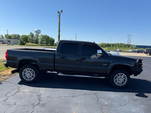 Used 2004 Chevrolet Silverado 2500 LT RWD image 54