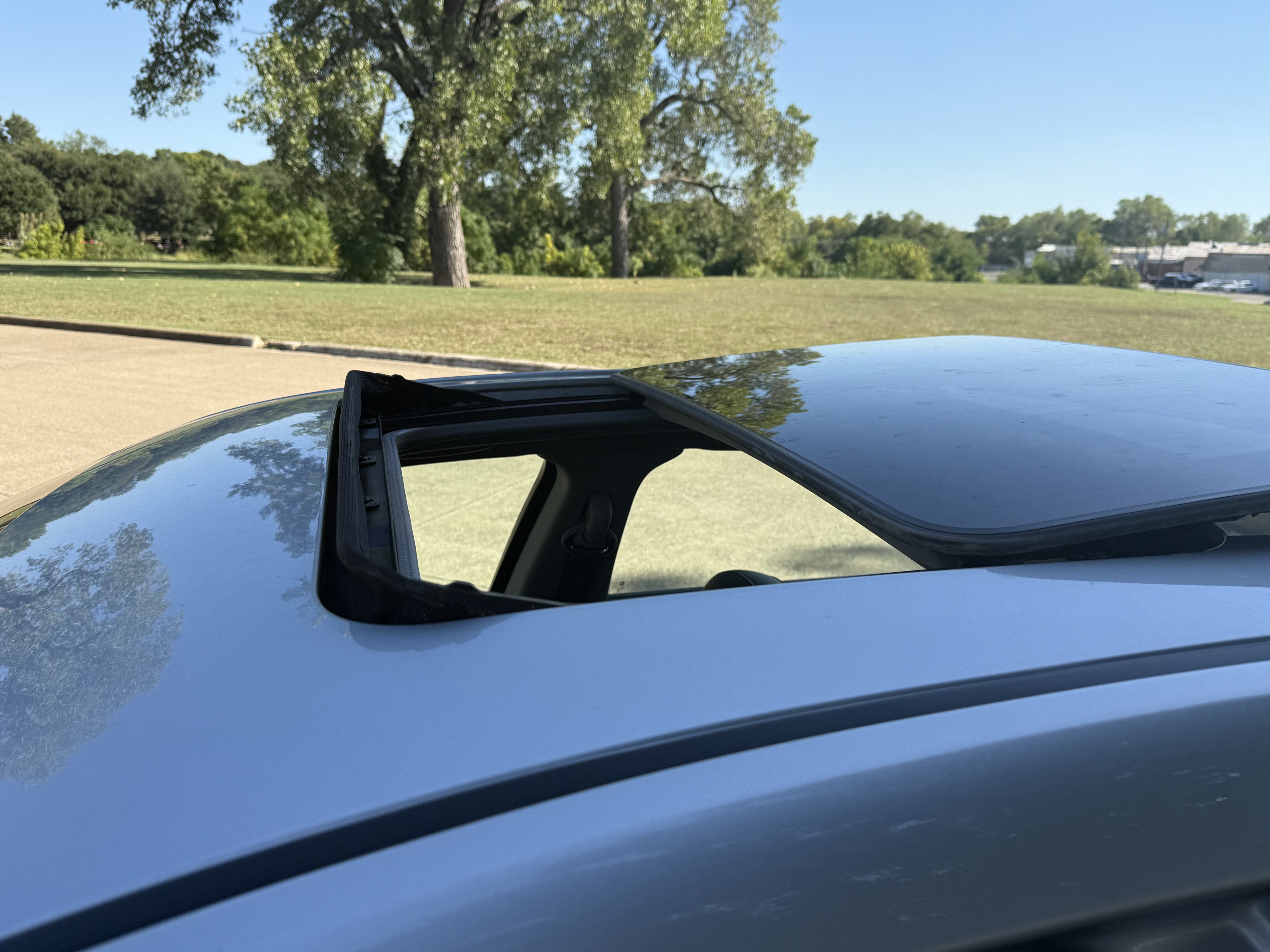 Used 2016 Chevrolet Impala LTZ FWD image 24