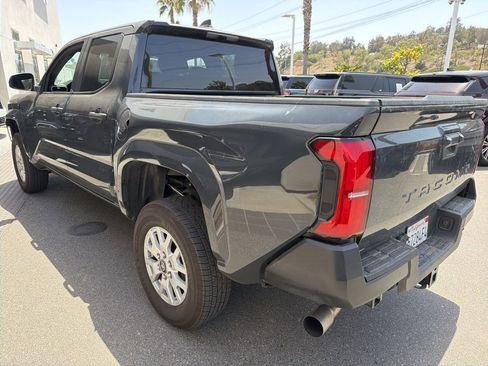 Used 2025 Toyota Tacoma SR RWD image 5