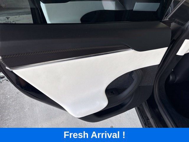 Used 2022 Tesla Model S Plaid AWD/4WD image 12