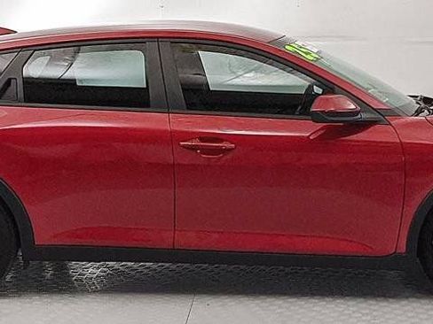 Used 2025 Kia K4 FWD image 2