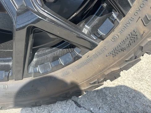 Used 2023 Ford F150 Lariat w/ Equipment Group 502A High AWD/4WD image 8