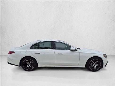 Used 2026 Mercedes-Benz E 350 Sedan image 4