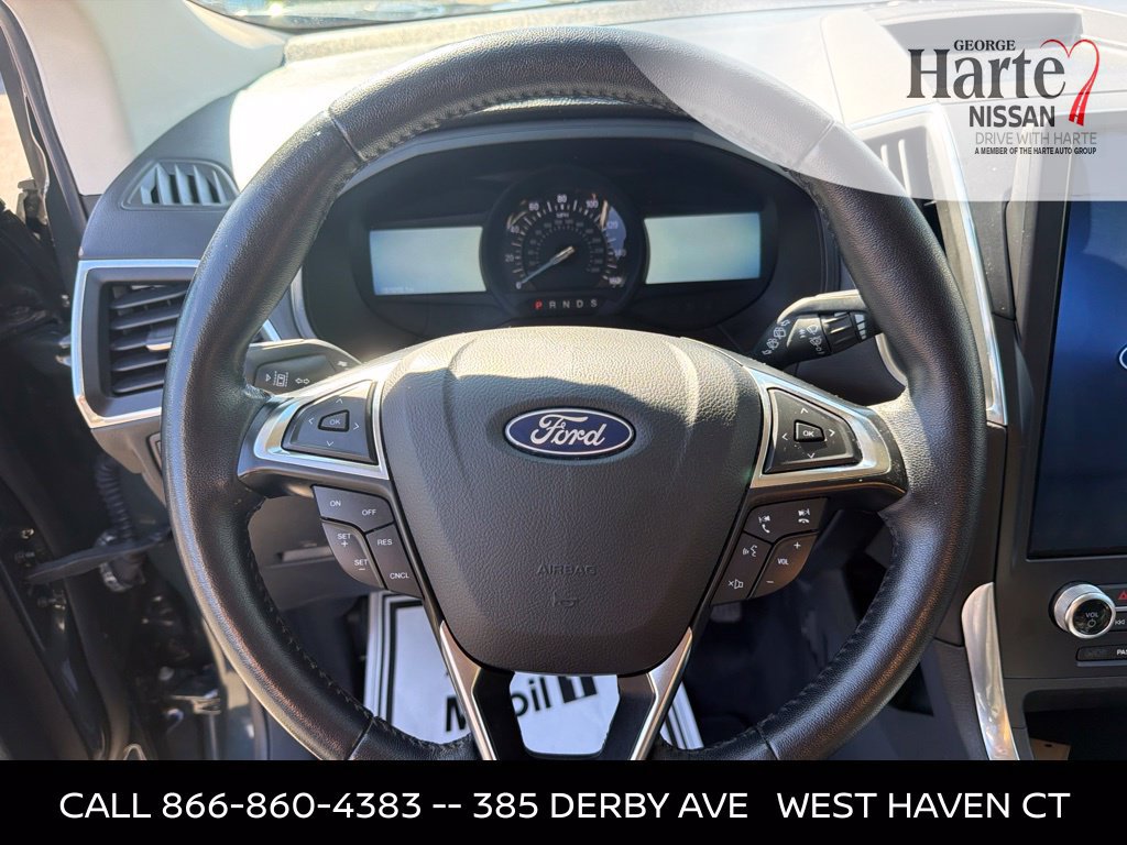 Used 2024 Ford Edge Titanium AWD/4WD image 12