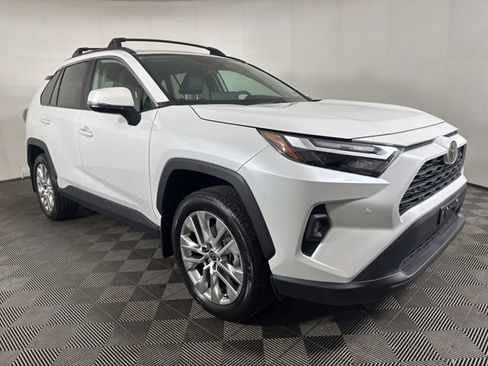 Used 2025 Toyota RAV4 XLE Premium w/ Weather Package AWD/4WD image 1
