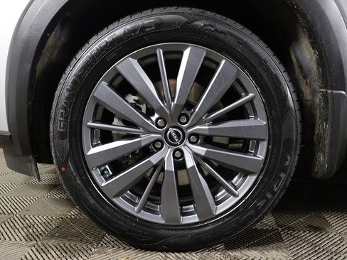 Used 2023 Nissan Pathfinder SL w/ SL Premium Package image 23