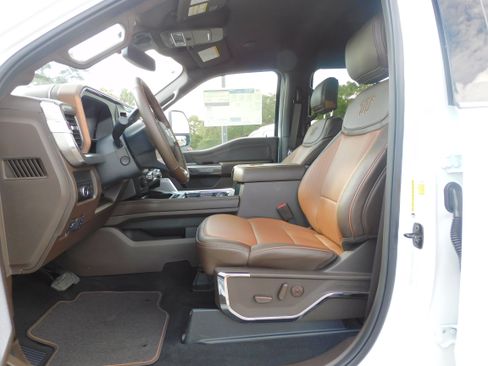 New 2026 Ford F250 King Ranch w/ Chrome Package image 11