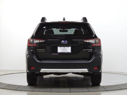 Used 2023 Subaru Outback Limited XT AWD/4WD image 6