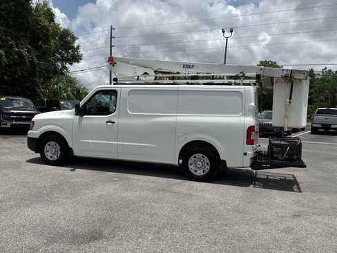 Used 2020 Nissan NV 3500 SV RWD image 10