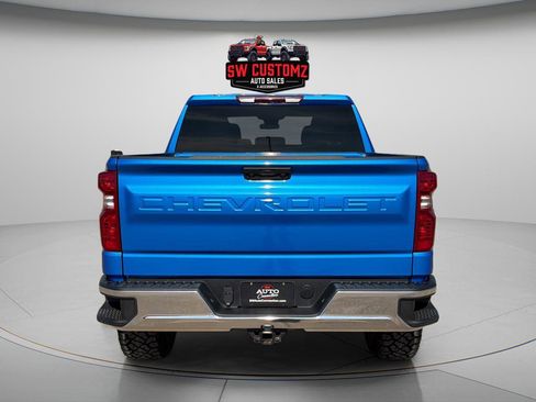 Used 2025 Chevrolet Silverado 1500 LT image 5