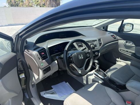 Used 2012 Honda Civic EX-L image 17