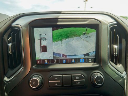 Used 2020 Chevrolet Silverado 2500 LTZ w/ LTZ Premium Package AWD/4WD image 29