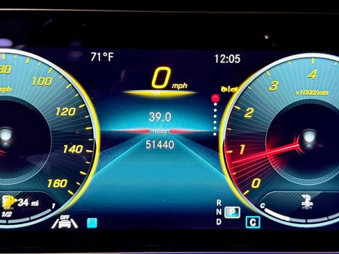 Used 2022 Mercedes-Benz E 350 Sedan image 30