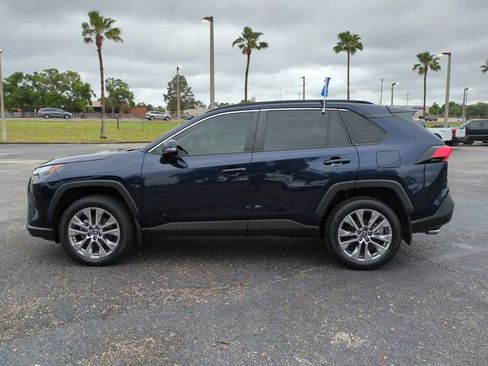 Used 2024 Toyota RAV4 XLE Premium image 8