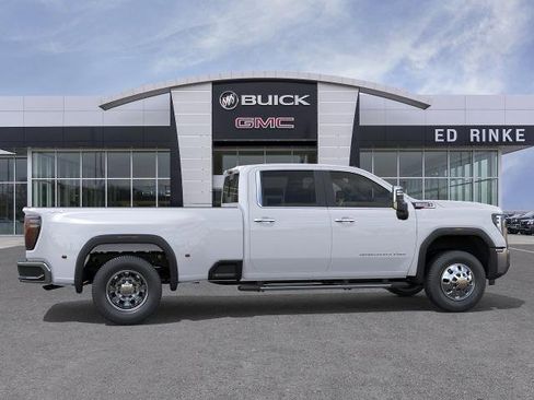 New 2026 GMC Sierra 3500 SLT w/ SLT Premium Package AWD/4WD image 5