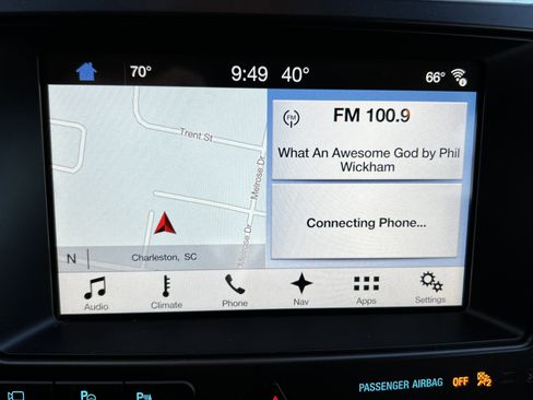 Used 2017 Ford Explorer Platinum image 24