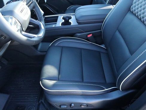 New 2026 GMC Acadia Denali w/ Super Cruise Package AWD/4WD image 13
