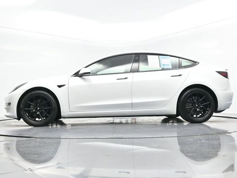 Used 2022 Tesla Model 3 Long Range image 44