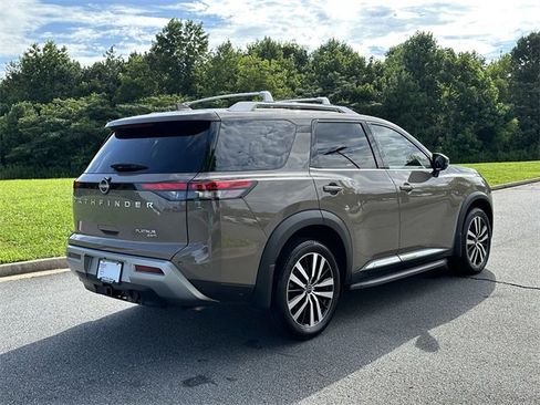 Certified 2023 Nissan Pathfinder Platinum w/ Lighting Package (N93) image 8