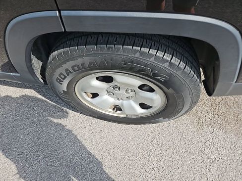 Used 2014 Jeep Cherokee Sport image 12