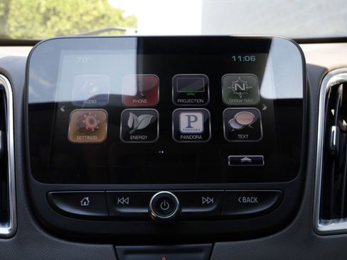 Used 2016 Chevrolet Malibu Hybrid w/ Driver Confidence Package image 34