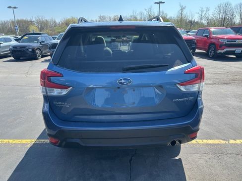 Used 2024 Subaru Forester Limited AWD/4WD image 3