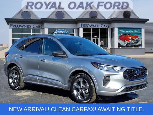Certified 2024 Ford Escape ST-Line w/ Tech Pack #1 AWD/4WD image 1