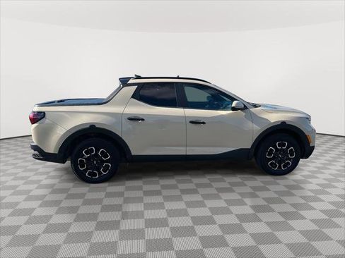 Used 2022 Hyundai Santa Cruz SEL w/ Activity Package image 2