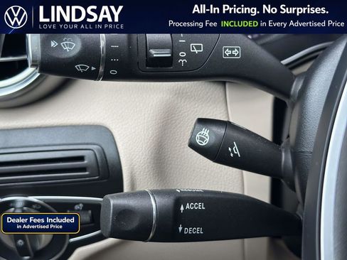 Used 2019 Mercedes-Benz GLC 300 4MATIC image 22