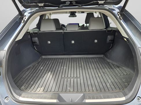 Used 2023 Toyota Venza XLE AWD/4WD image 25