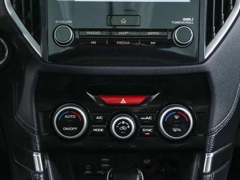 Used 2024 Subaru Forester Limited w/ Convenience Package image 20