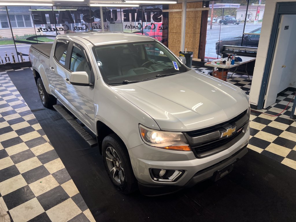 Used 2015 Chevrolet Colorado Z71 w/ LPO, Gearon Divider Package AWD/4WD image 20