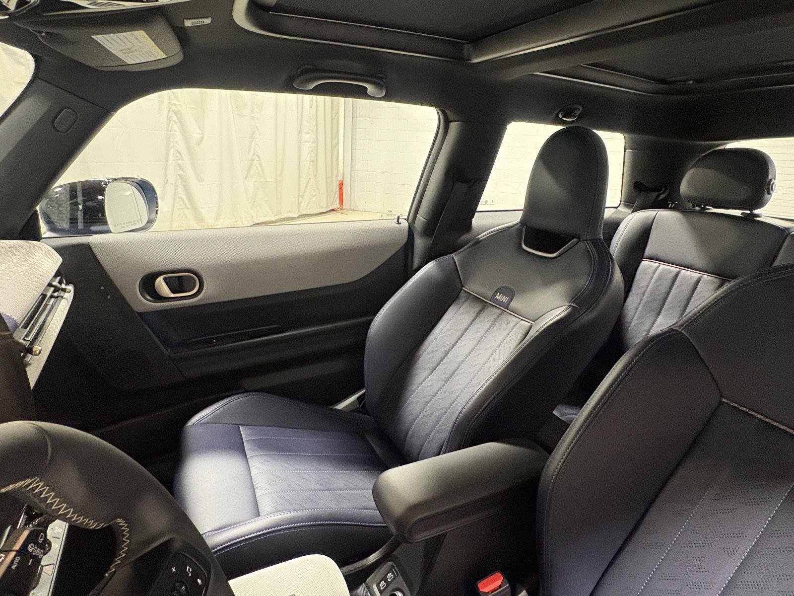Used 2026 MINI Cooper S FWD image 25