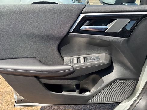 New 2026 Mitsubishi Outlander ES FWD image 24