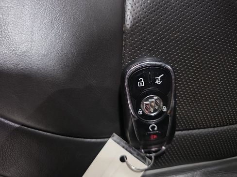 Used 2021 Buick Enclave Avenir w/ Avenir Technology Package image 46