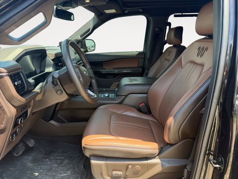 Used 2024 Ford Expedition King Ranch AWD/4WD image 9