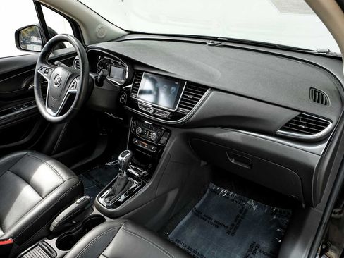 Used 2019 Buick Encore Essence w/ Experience Buick Package FWD image 14