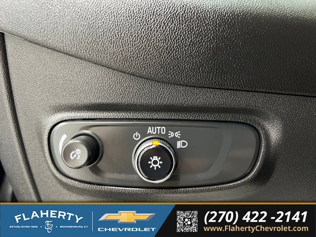Used 2024 Chevrolet Equinox LT w/ LPO, Floor Liner Package AWD/4WD image 24