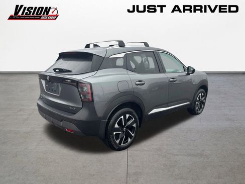 New 2026 Nissan Kicks SV w/ Cold Weather Package image 5