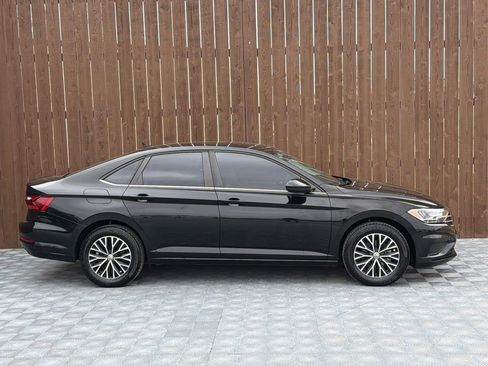 Used 2021 Volkswagen Jetta SE FWD image 10