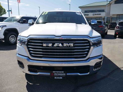 Certified 2025 RAM 1500 Laramie AWD/4WD image 3