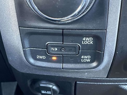 Used 2019 RAM 1500 Express image 29