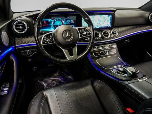 Used 2020 Mercedes-Benz E 350 4MATIC Sedan image 26