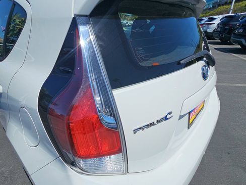 Used 2015 Toyota Prius C Two FWD image 34