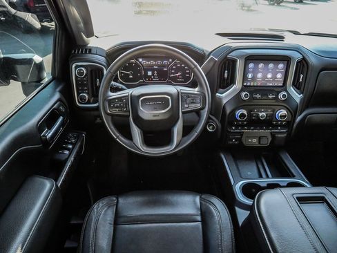 Used 2022 GMC Sierra 3500 Denali w/ Denali Ultimate Package image 30